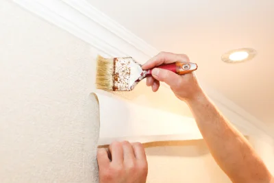 Pose de papier peint à Montrouveau — revêtements muraux et toiles de verre